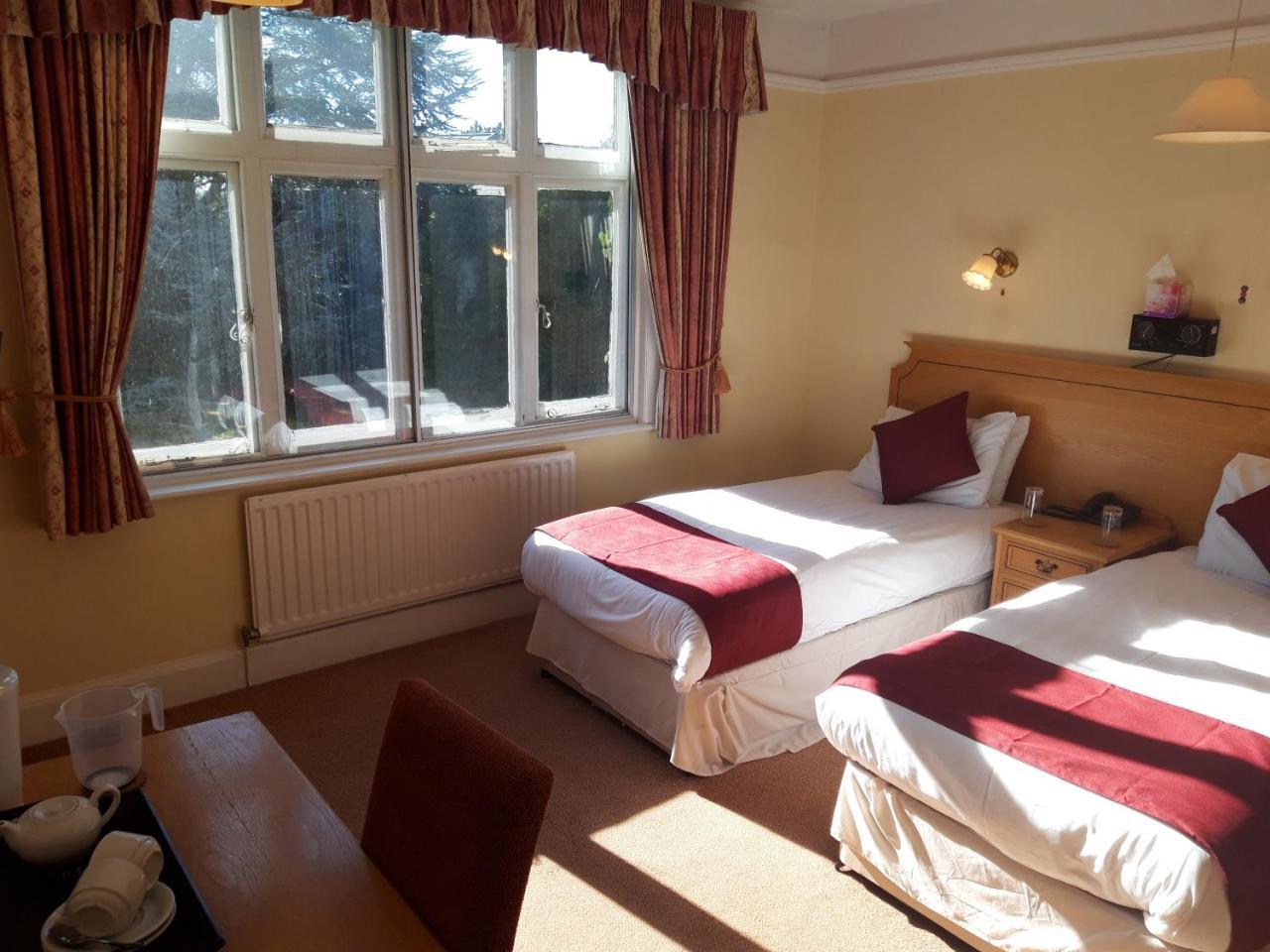 The Nyton Guesthouse Ely Eksteriør bilde